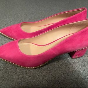 NIB Coach Willa 45 Hot Pink Suede Point Toe Block Heels Cerise Pump Size 8.5 New
